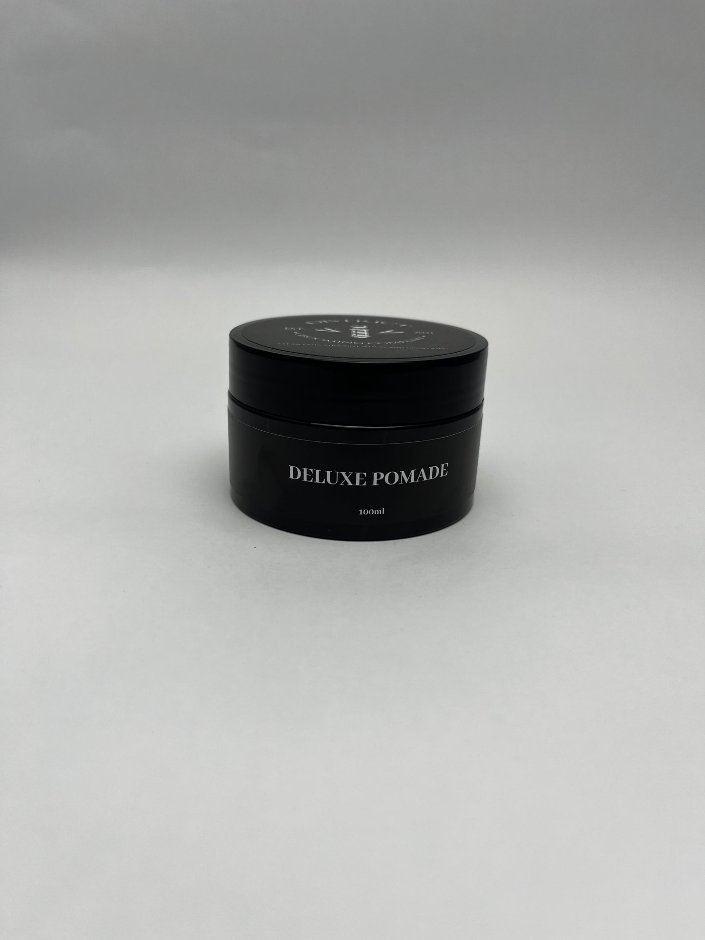 DELUXE POMADE