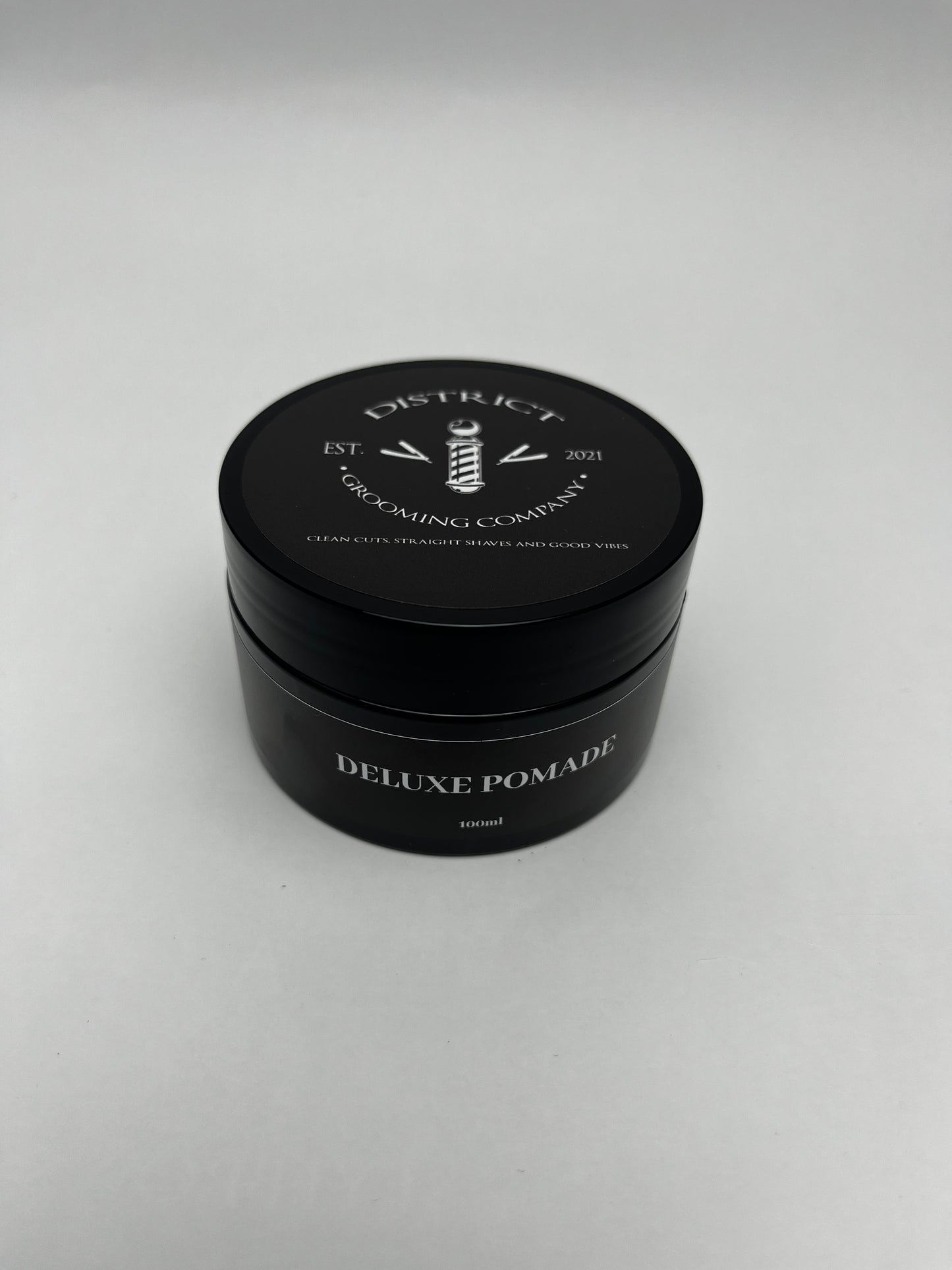 DELUXE POMADE